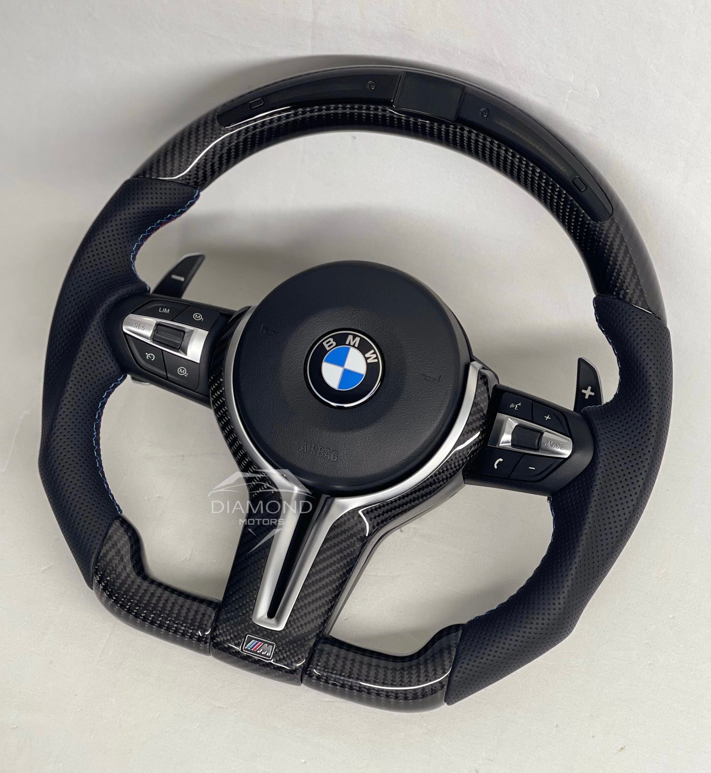 Volant carbone LED écran - Pour BMW séries 5, 6, 7
