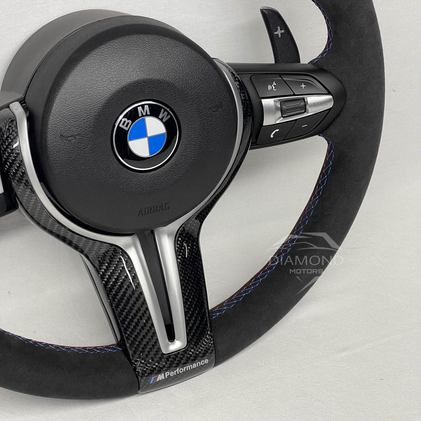 Volant barre LED écran en Alcantara - Pour BMW Séries 5, 6, 7