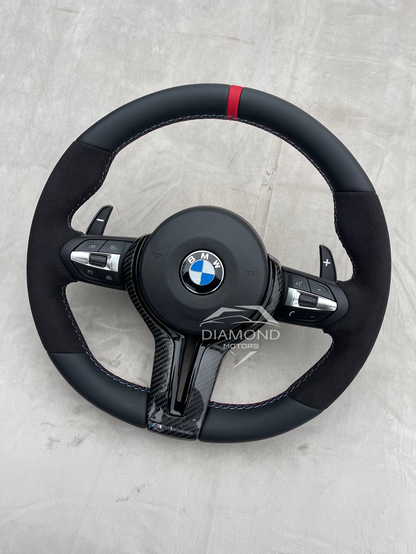 Volant Semi-Alacantara pour BMW série 5, 6, 7