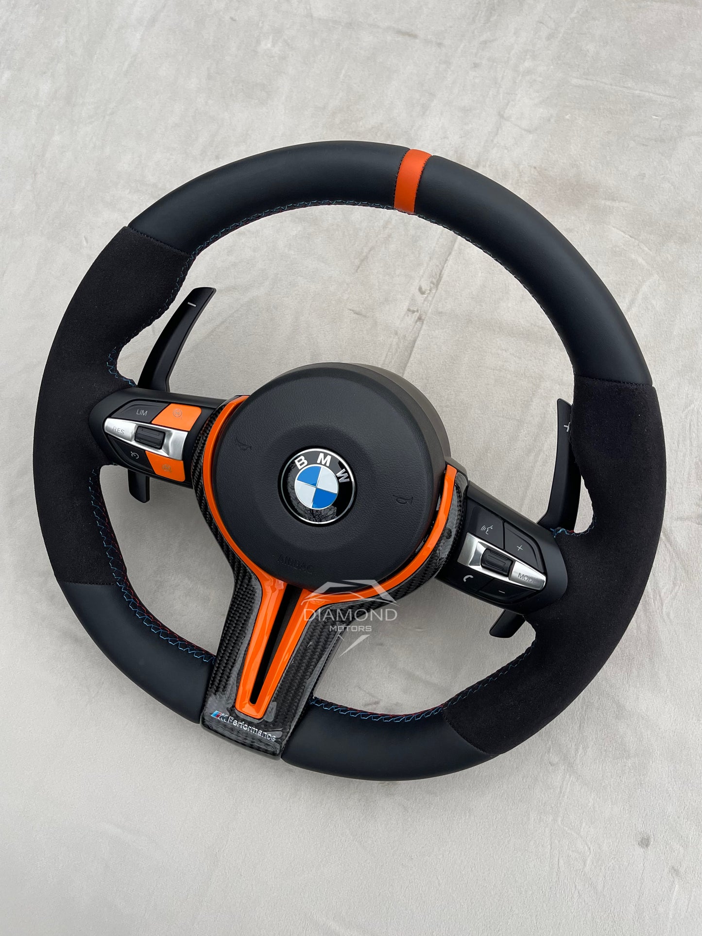Volant Semi-Alcantara pour BMW série 5, 6, 7