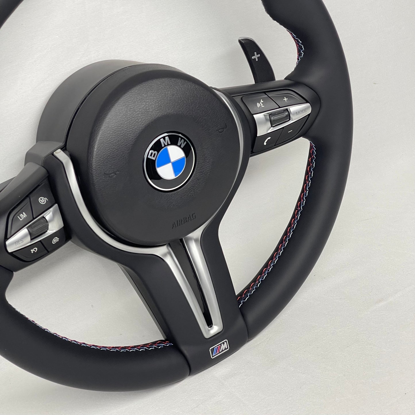 Volant BMW M pour serie (e) 1, 3, X1, X5, X6 et Z4