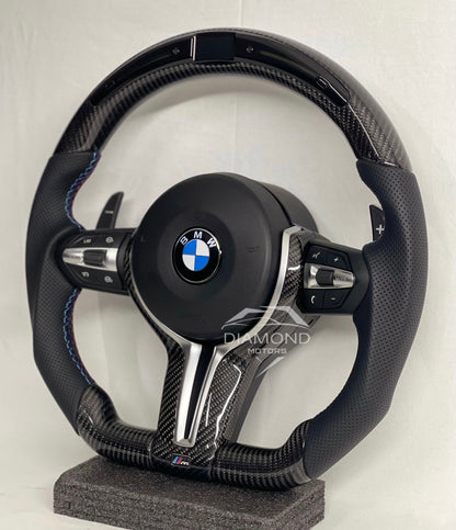Volant carbone LED écran - Pour BMW séries 5, 6, 7